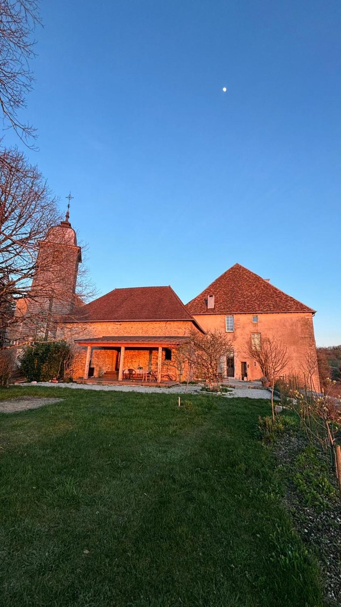 La Maison Du Voyageur 1546 Passavant Eksteriør billede